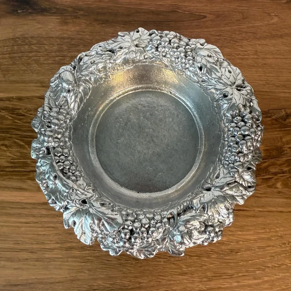 Vintage Arthur Court Aluminum Grape Motif Wine Coaster Caddy Trinket Dish 1988